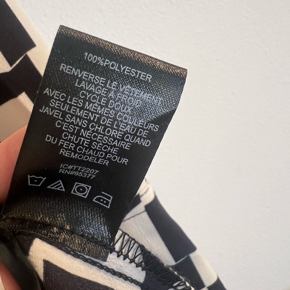 NWOT***SANCTUARY***DRESS Super Lightweight perfect for Spring and Summer. - Picture 9 of 9